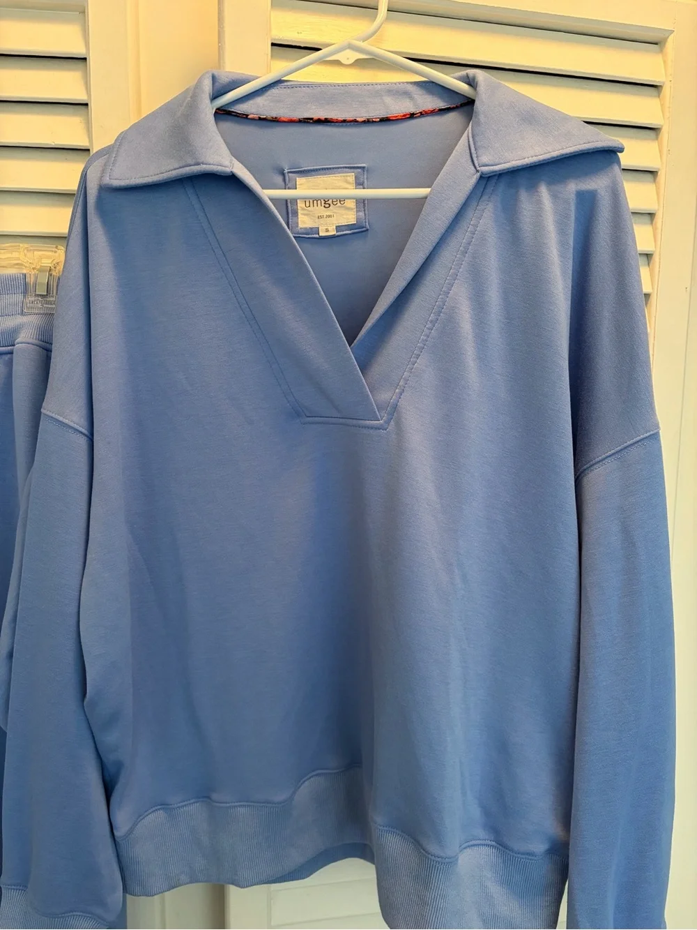 UMGEE Ladies LuxeKnit Pant Set in Peri blue